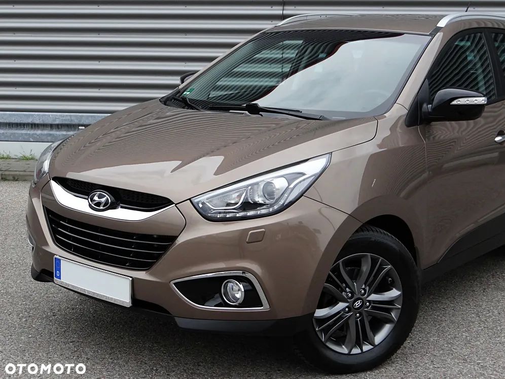 Hyundai ix35 1.7 CRDi 2WD blue Finale Gold - 9