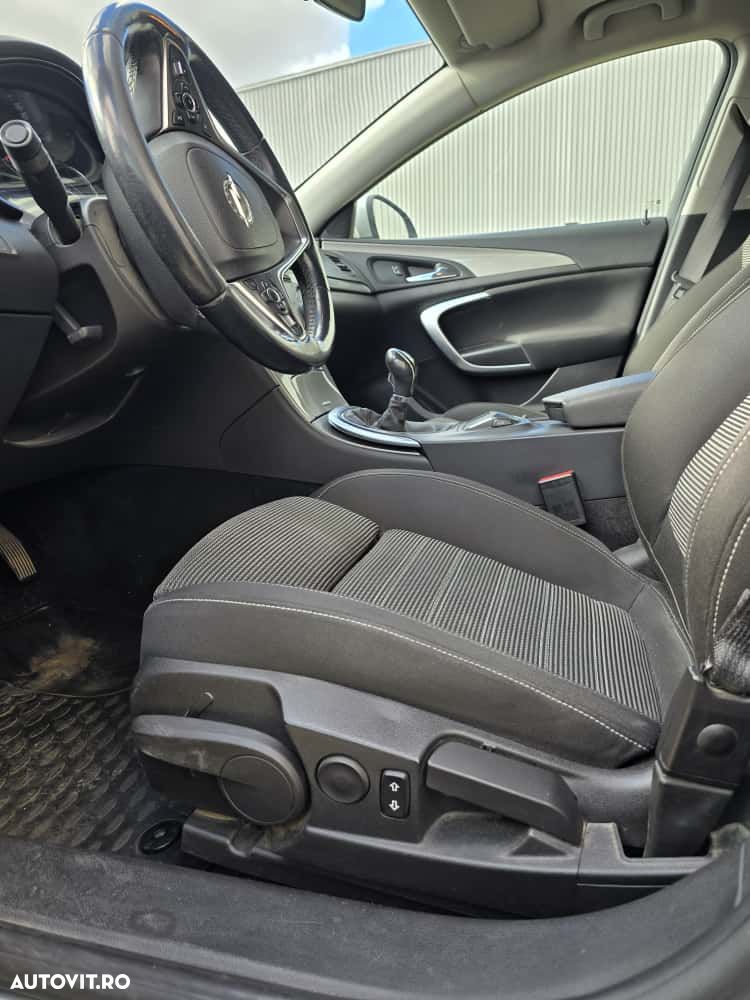 Opel Insignia 2.0 CDTi ECOFLEX Start/Stop Edition - 6