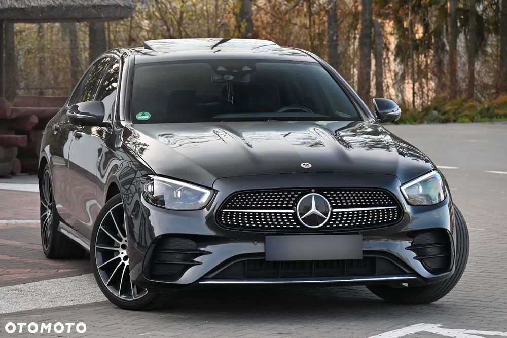 Mercedes-Benz Klasa E 220 d 9G-TRONIC AMG Line - 2