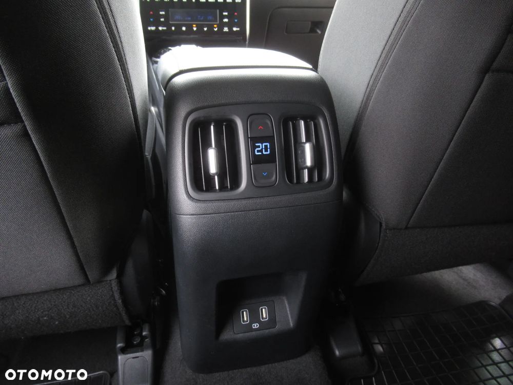 Hyundai Tucson 1.6 T-GDi HEV Executive 2WD - 9