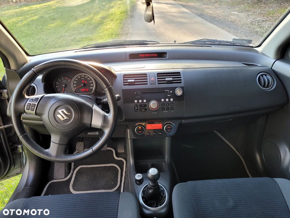 Suzuki Swift 1.3 Classic - 6