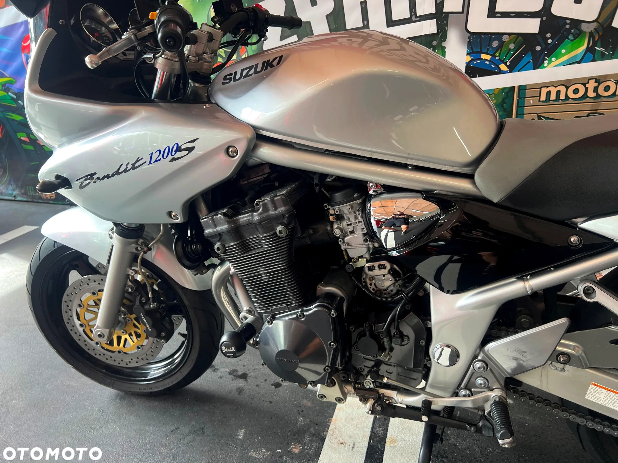 Suzuki Bandit - 19