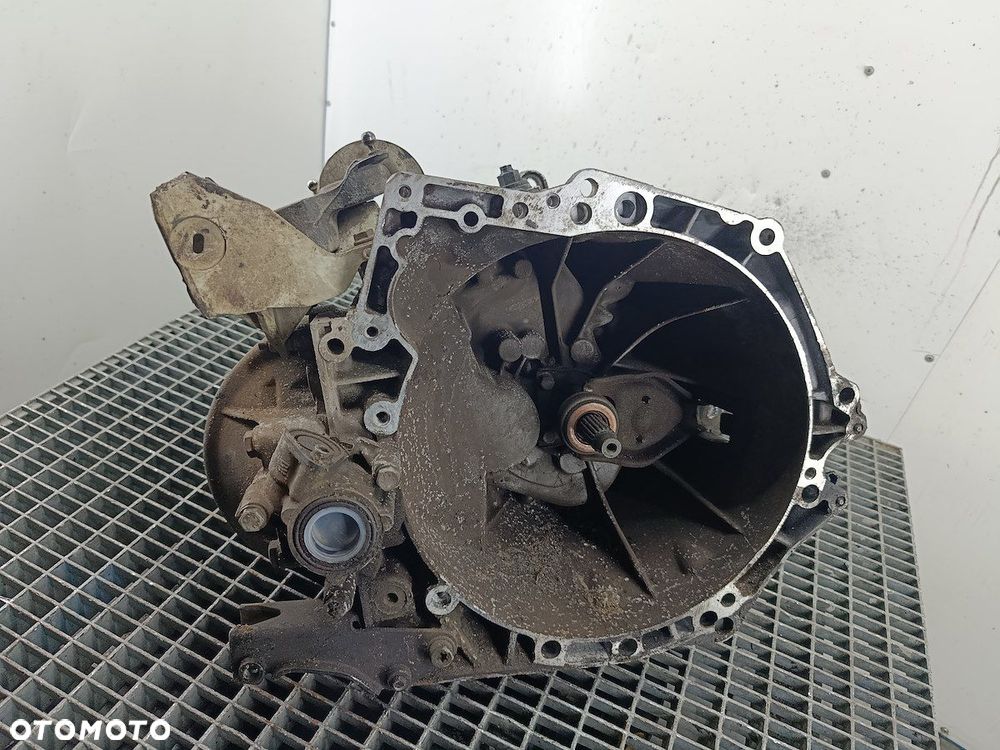 SKRZYNIA BIEGÓW MANUALNA 5 PEUGEOT 207 SW 20DP27 1.6 HDI 90KM - 1