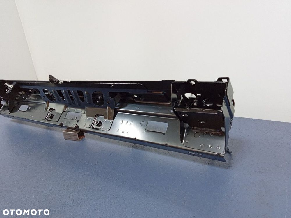 BMW X5 G05 UCHWYTY BELKA ISOFIX KANAPY TYŁ - 7