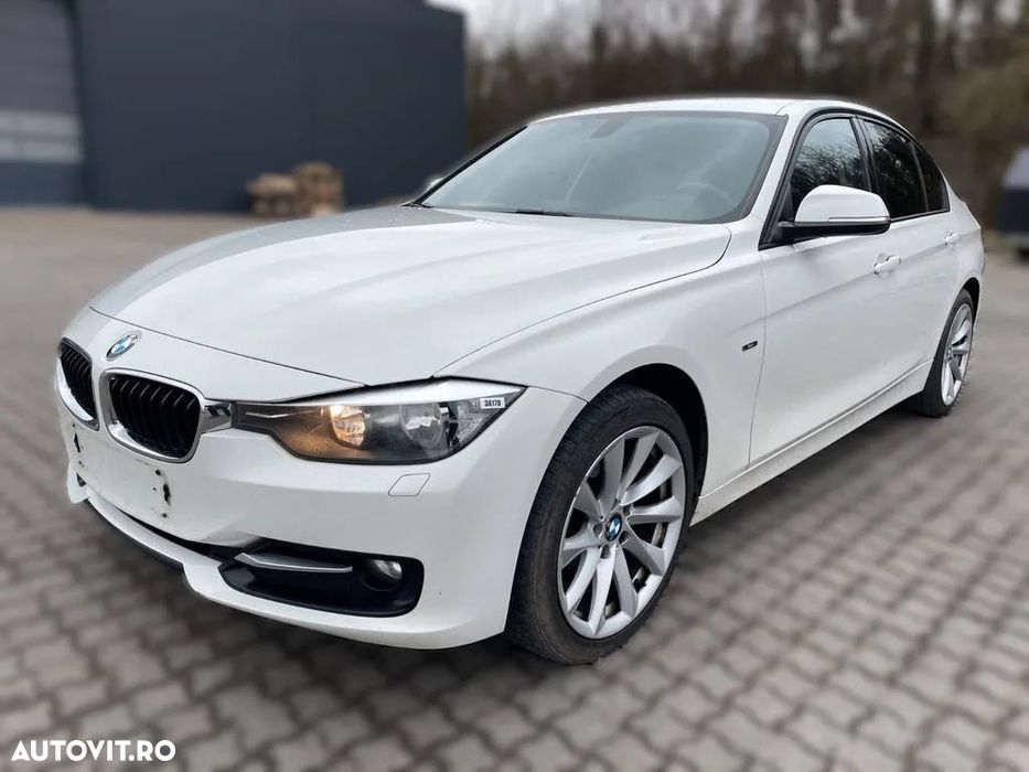 Dezmembrari / Dezmembrez BMW F30 - 2