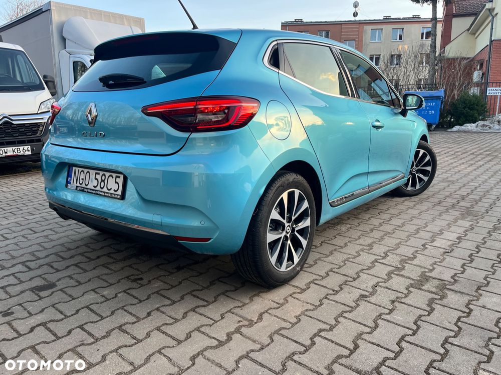 Renault Clio - 2