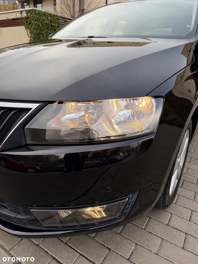Skoda RAPID 1.4 TSI Ambition Max DSG - 13