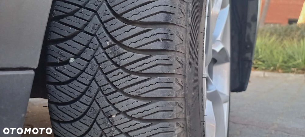 BMW X1 xDrive18d xLine - 23