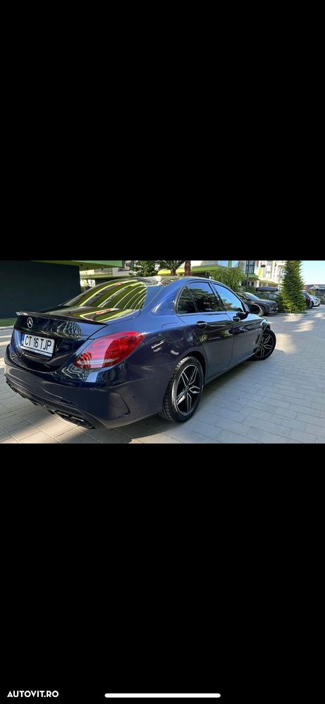 Mercedes-Benz C 220 (BlueTEC) d 7G-TRONIC AMG Line - 4