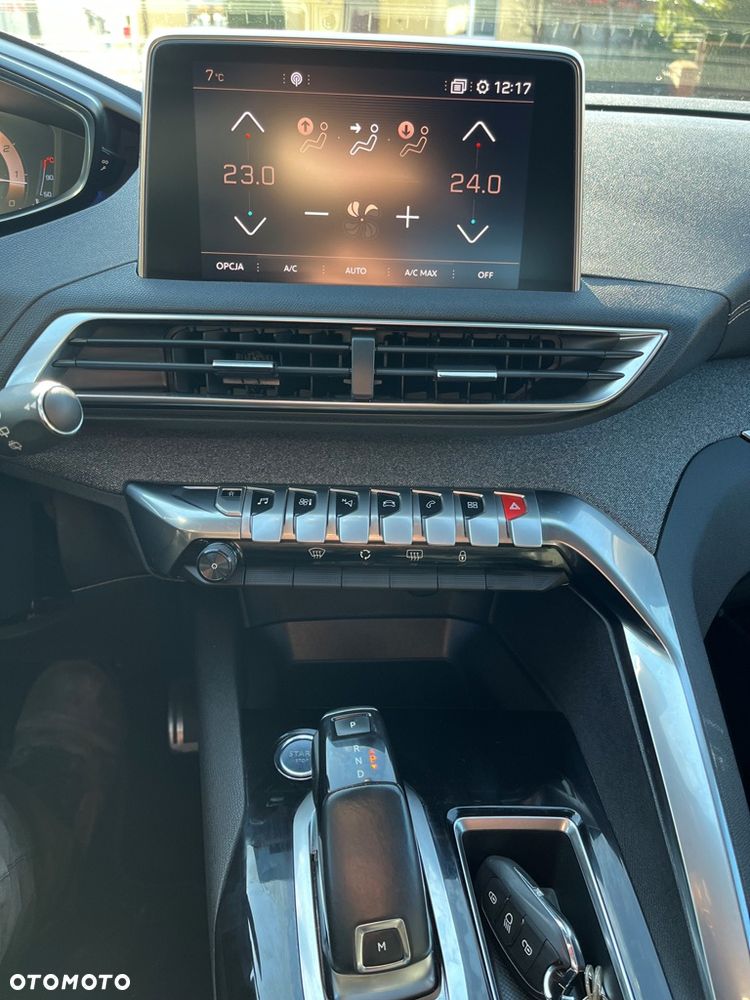 Peugeot 3008 - 15