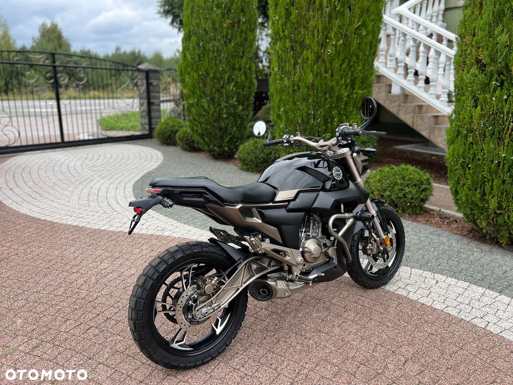 Zontes 125 G1 Aluminium - 10