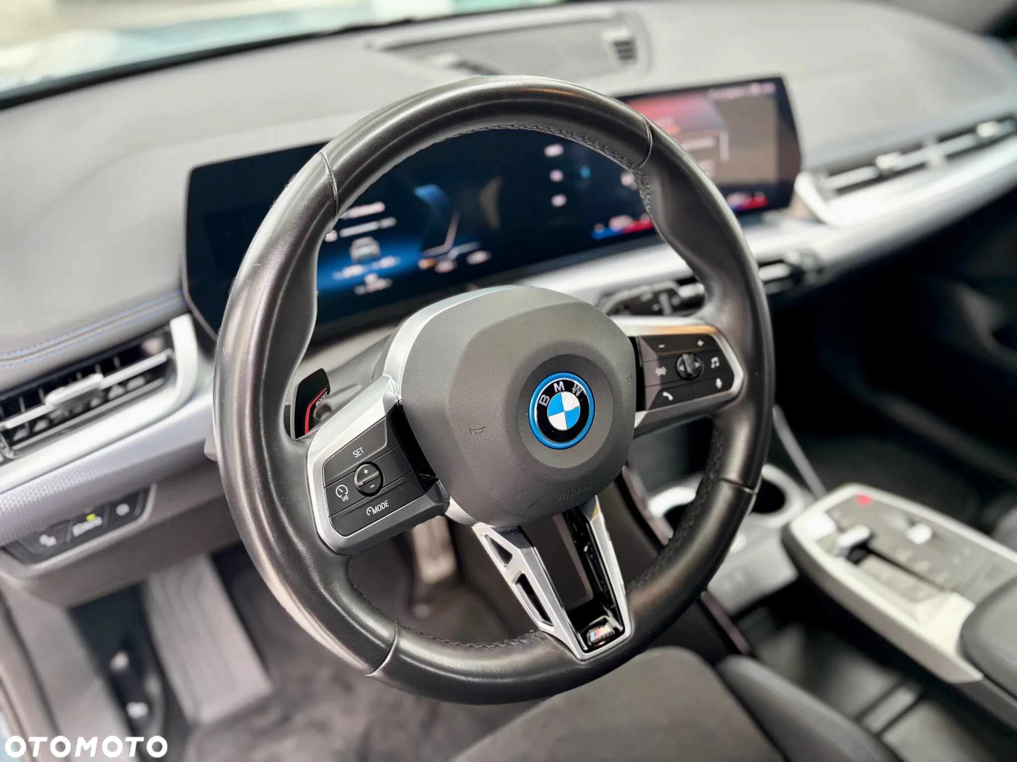 BMW iX1 xDrive30 66.5kWh M Sport Edition - 9