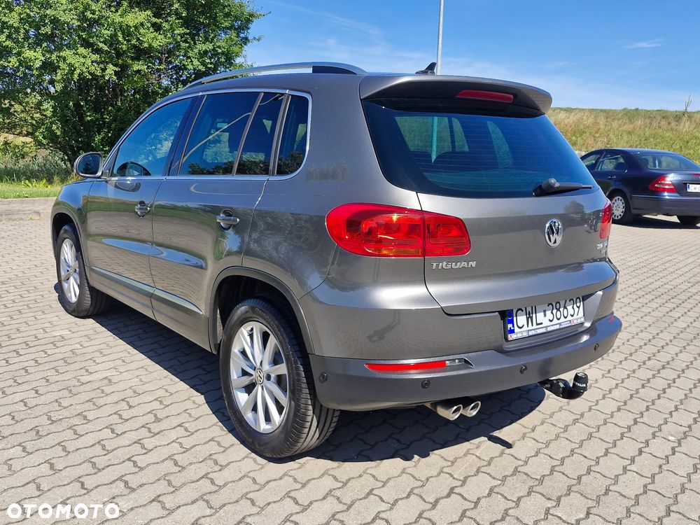 Volkswagen Tiguan 2.0 TDI DPF 4Motion Track & Avenue - 9