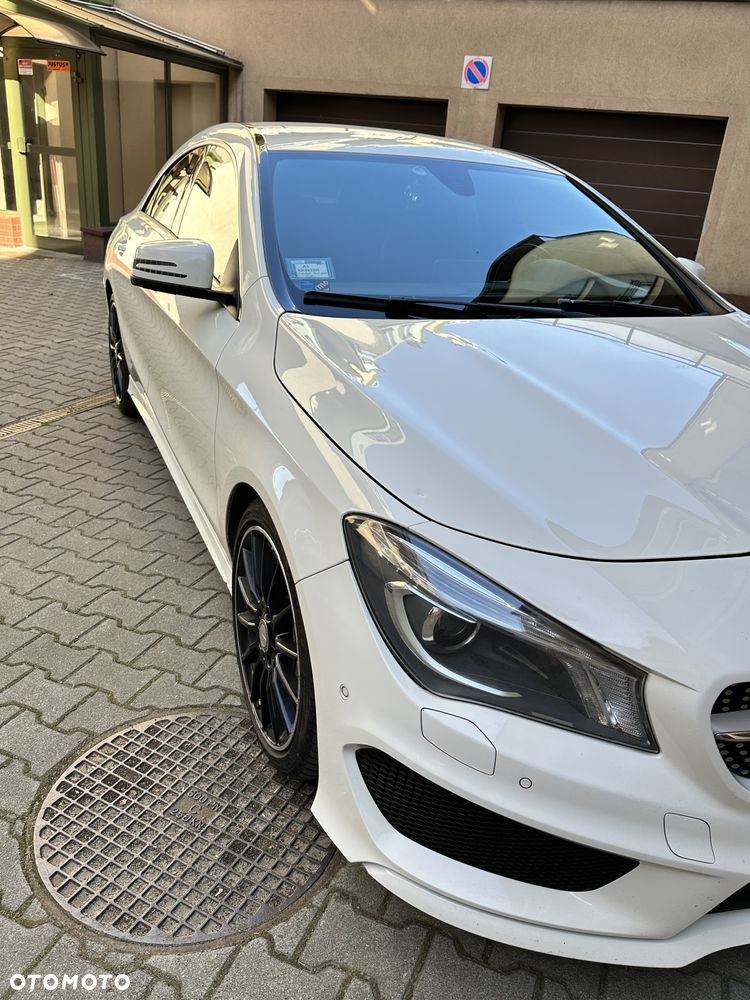 Mercedes-Benz CLA 200 7G-DCT AMG Line - 5