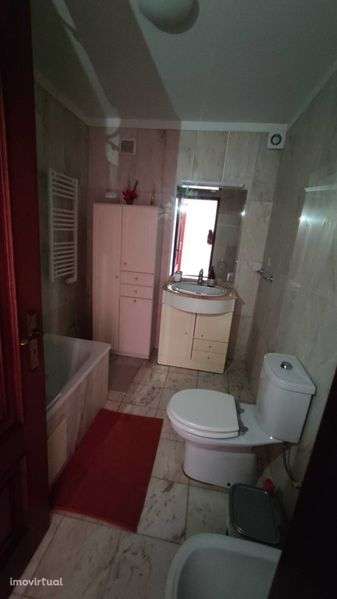 T1+1 67m2 + garagem ind 2 carros - Grande imagem: 4/8