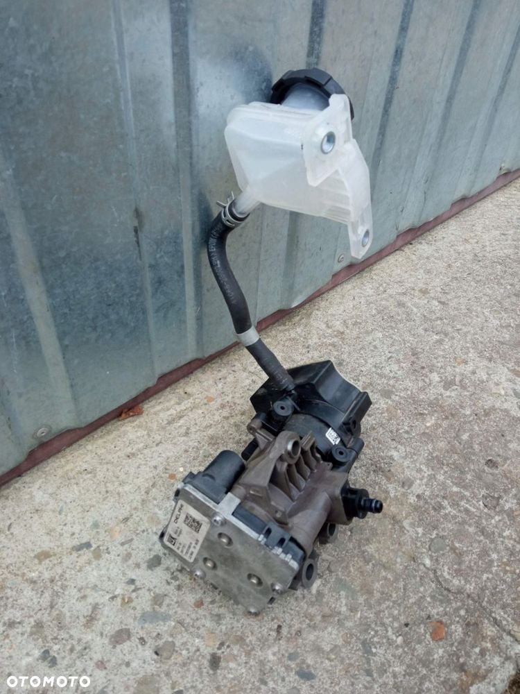 KONA IONIQ CEED KIA NIRO wysprzęglik 41050-2B003 pompa sprzęgła