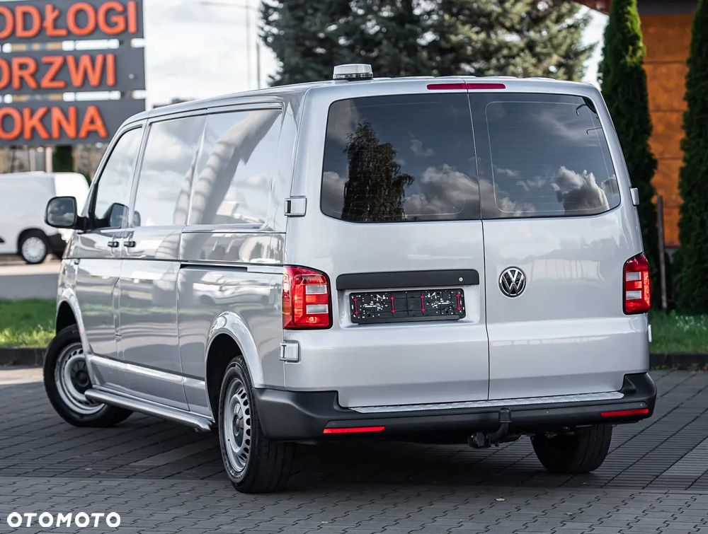 Volkswagen Transporter - 4