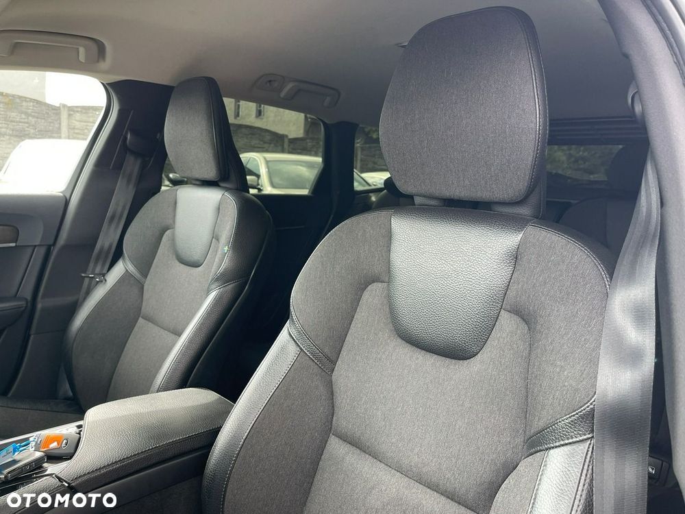 Volvo V90 Cross Country D4 AWD - 15