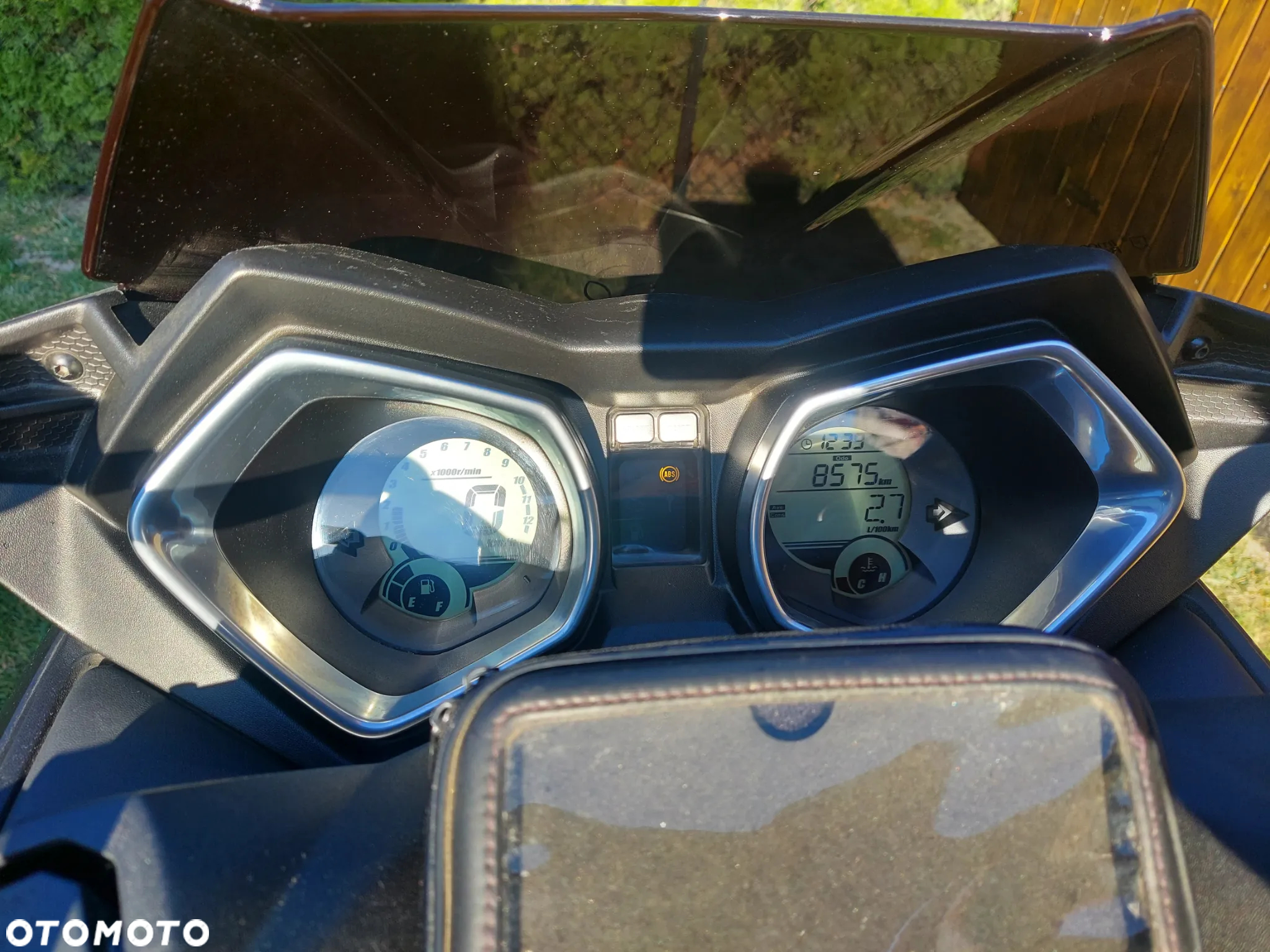 Yamaha X-max - 7