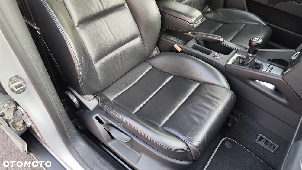 Audi A3 Sportback 1.6 TDI DPF Attraction - 30