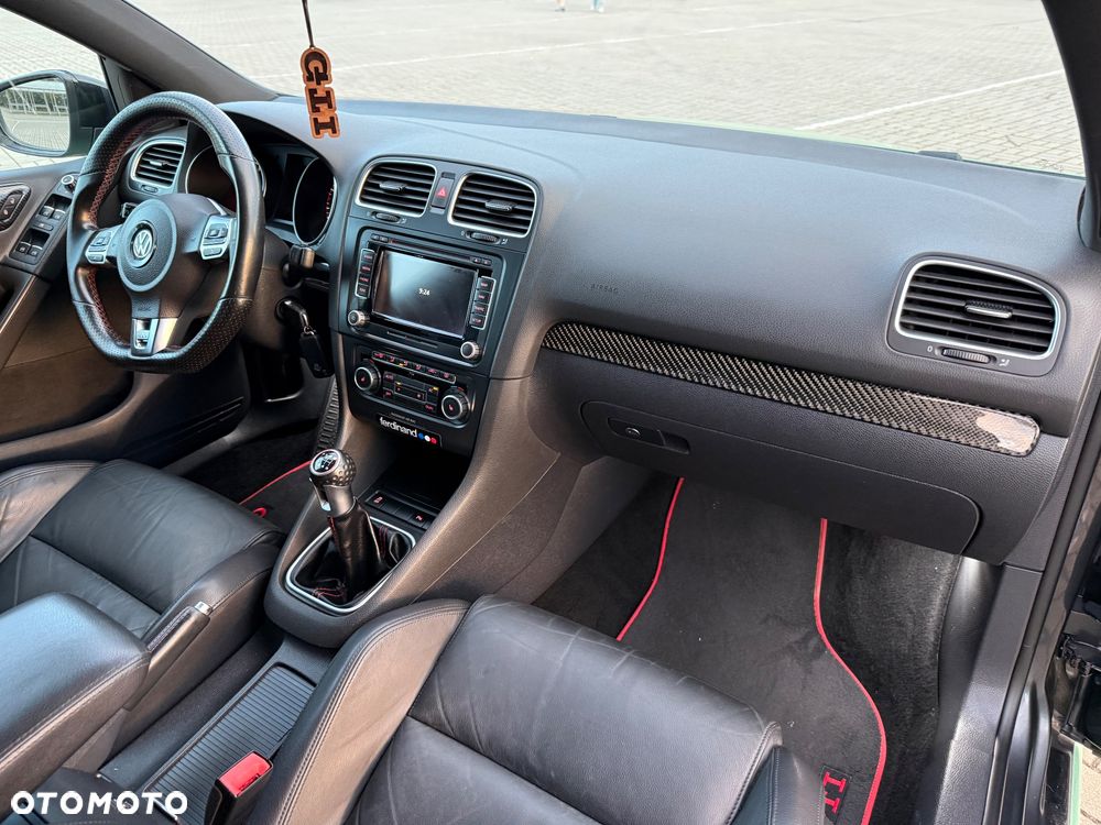Volkswagen Golf 2.0 GTI - 23