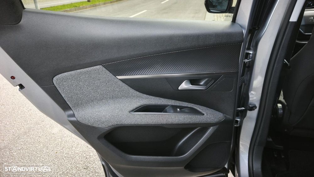 Peugeot 3008 1.5 BlueHDi Active Pack - 25