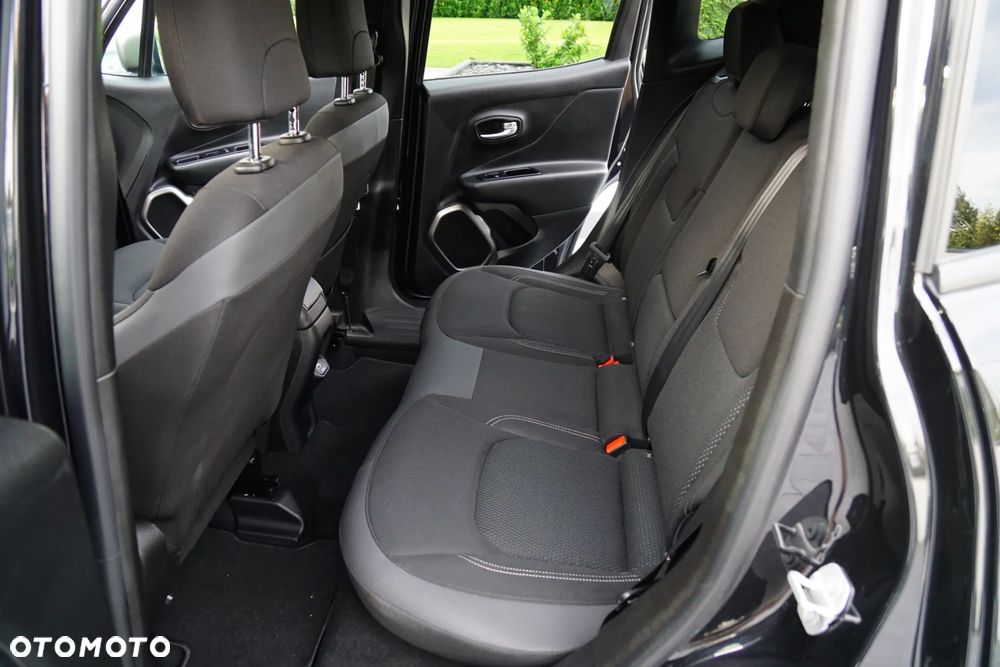 Jeep Renegade 1.3 T-GDI Automatik Limited - 33