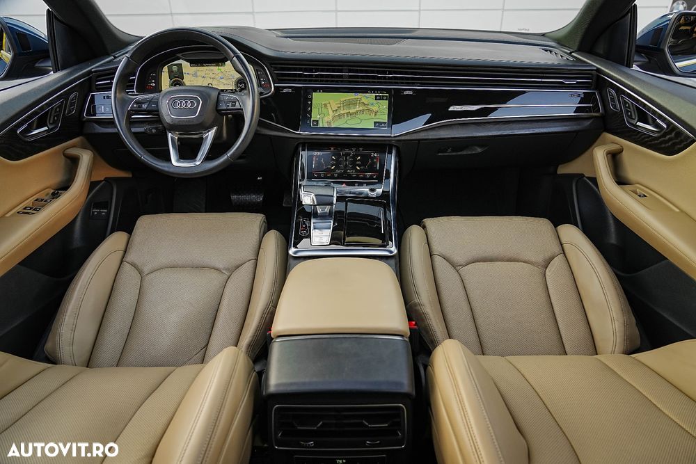 Audi Q8 55 TFSIe quattro tiptronic - 29