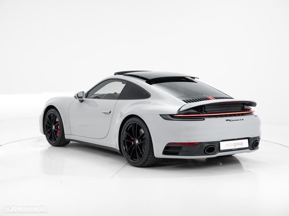 Porsche 911 (992) - 5