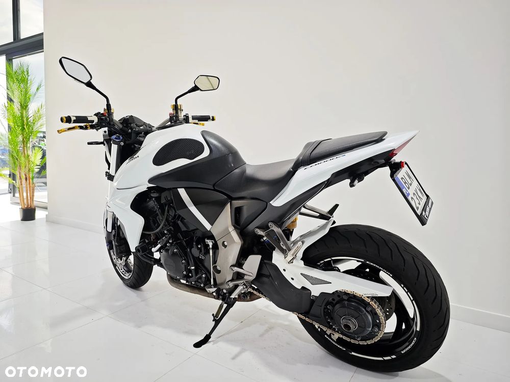 Honda CB - 17