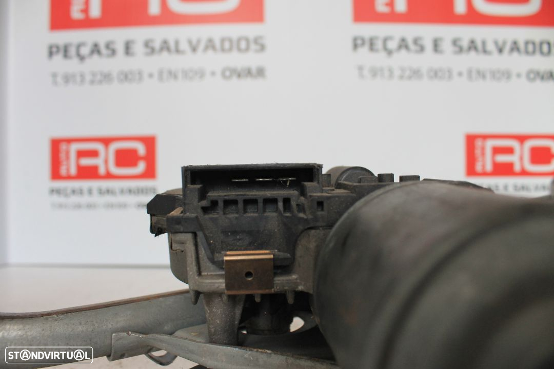 Limpa Para Brisas Mercedes CLS - 3