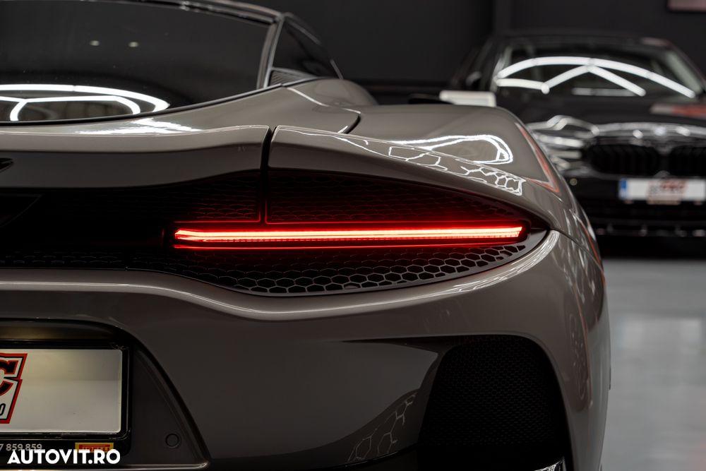 McLaren GT Standard - 6