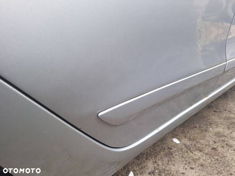 DRZWI KOMPLETNE PRAWY TYŁ HONDA FR-V I NH623M 05-09r - 6