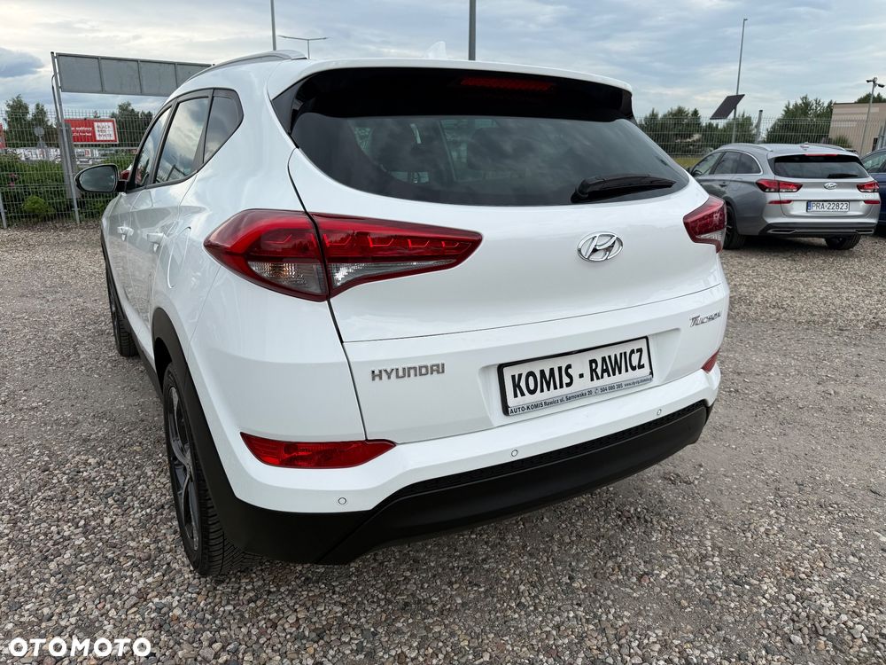 Hyundai Tucson blue 1.7 CRDi 2WD Style - 23