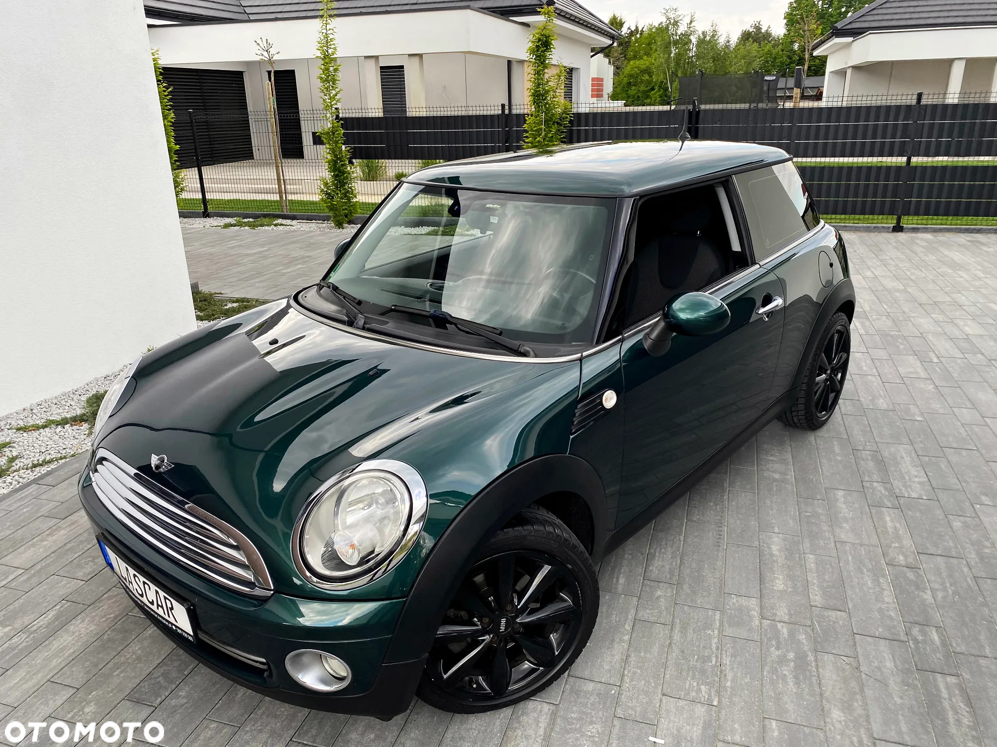 MINI ONE Standard - 3