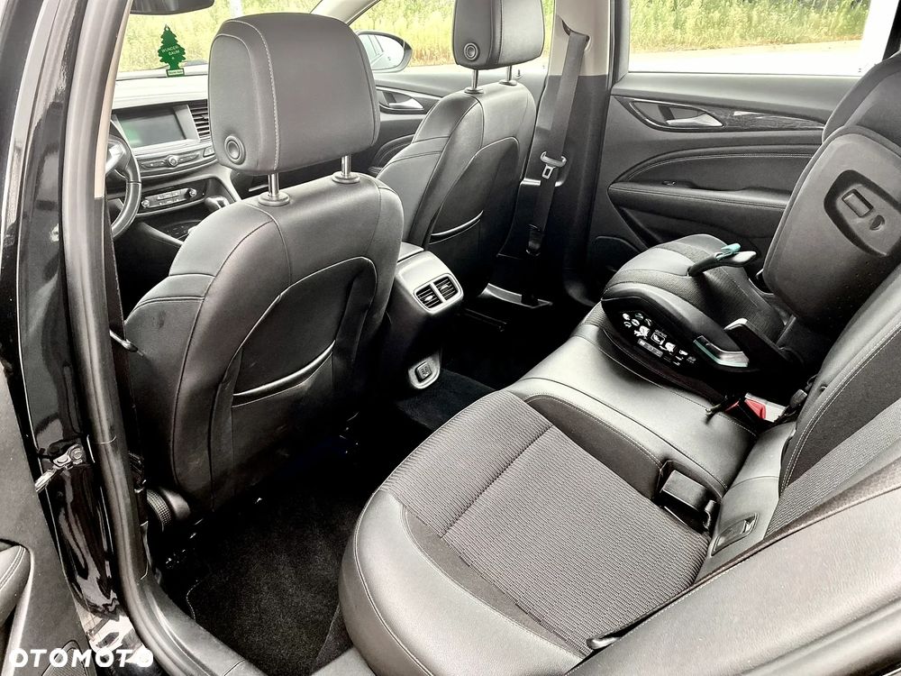 Opel Insignia 2.0 CDTI 4x4 Innovation S&S - 13