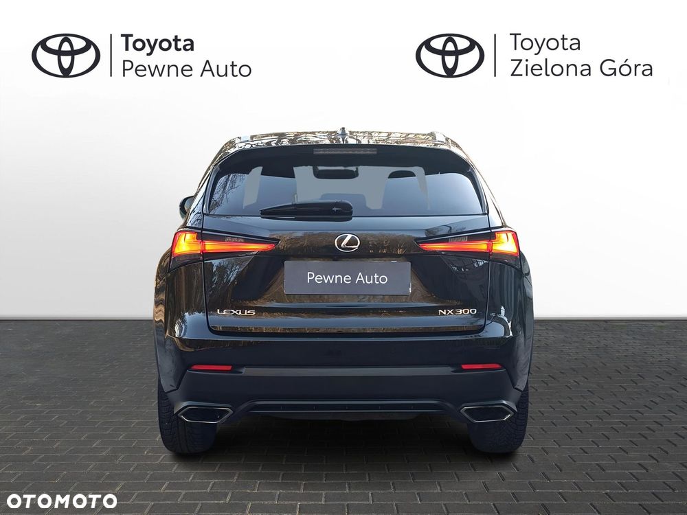 Lexus NX 300 Comfort AWD - 4