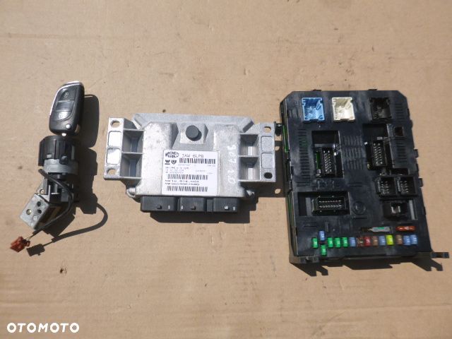 ZESTAW STARTOWY KOMPUTER STACYJKA BSI PEUGEOT 307 2.0 16V - 7