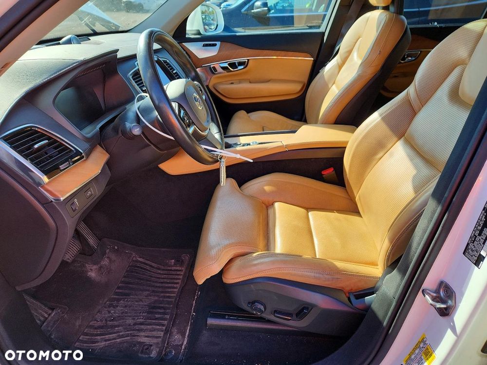 Volvo XC 90 T6 AWD Geartronic Momentum - 8