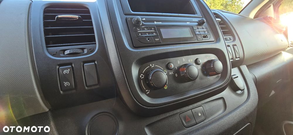 Renault Trafic L2H1 / NV300 - 16