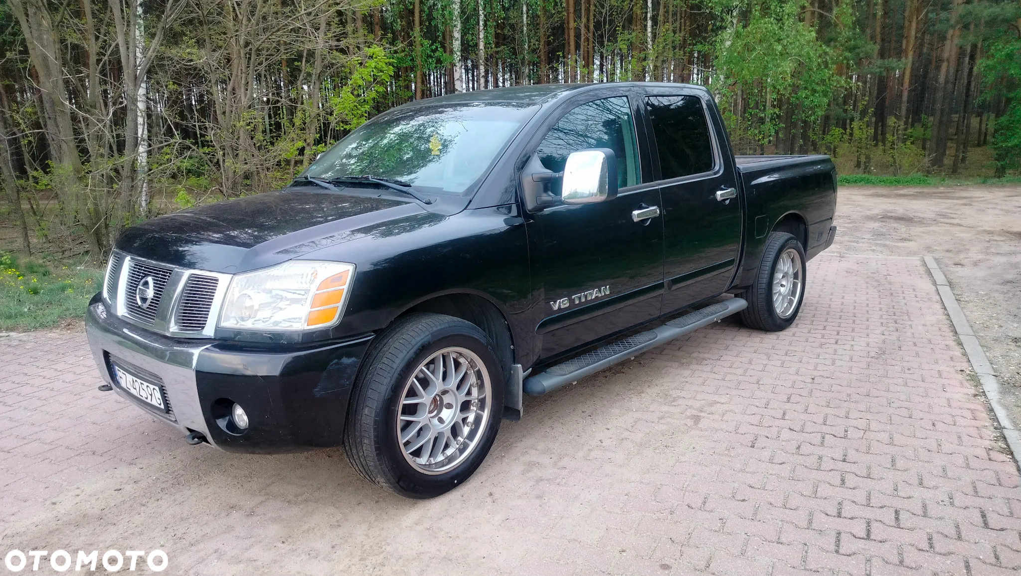 Nissan Titan 5.6 V8 LE Crew Cab - 2