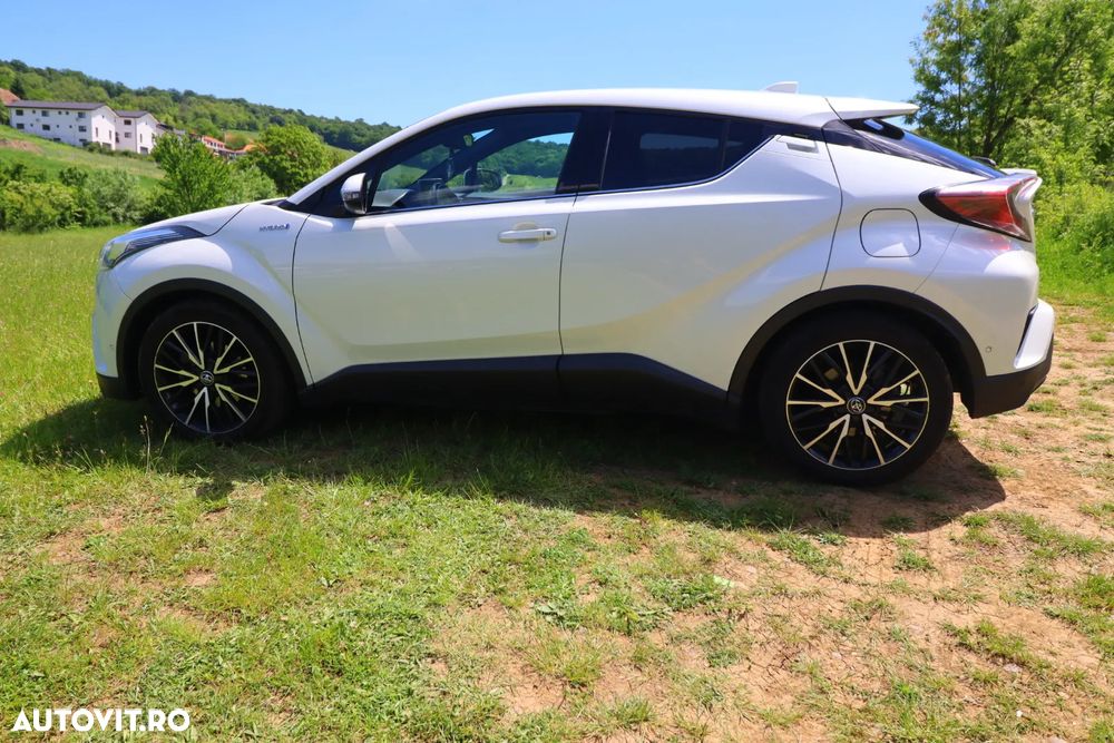 Toyota C-HR 1.8 HSD 4x2 CVT C-lassy - 3