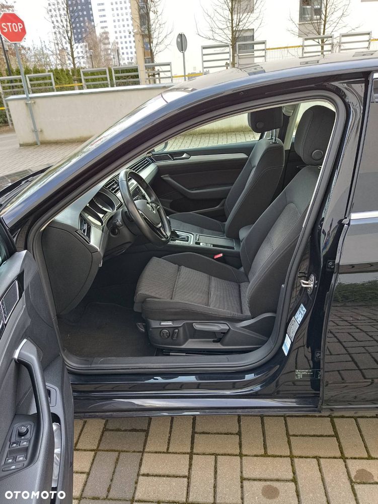 Volkswagen Passat 2.0 TDI BMT Comfortline DSG7 - 11