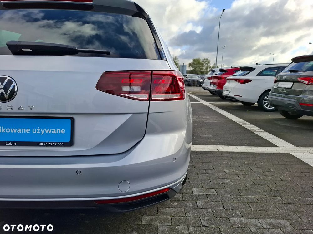Volkswagen Passat Variant 2.0 TDI SCR DSG Business - 35