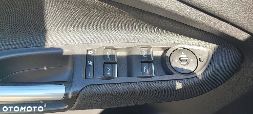 Ford C-MAX 1.5 EcoBoost Start-Stop-System Titanium - 25