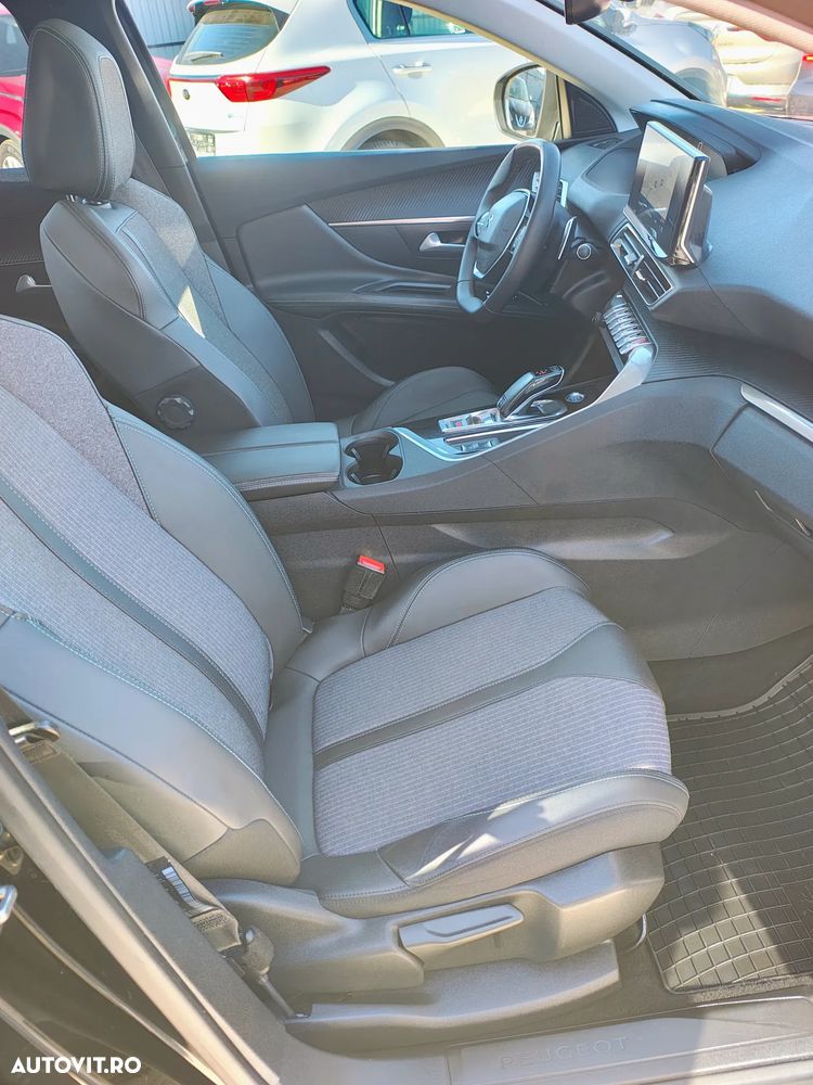 Peugeot 3008 PureTech 130 Stop & Start EAT6 Allure - 18