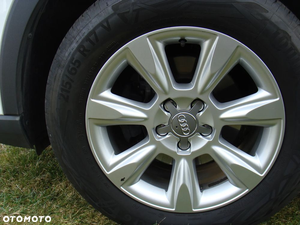 Audi Q3 35 TFSI Advanced S tronic - 25