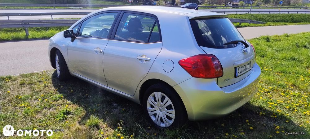 Toyota Auris 1.6 VVT-i Sol - 12
