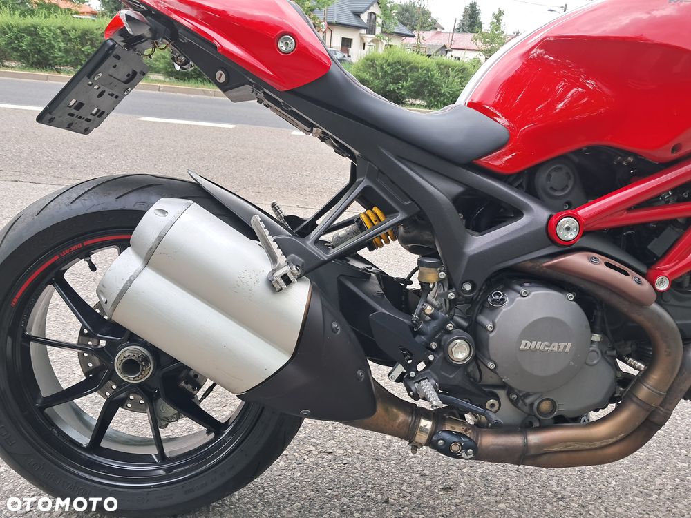 Ducati Monster - 14