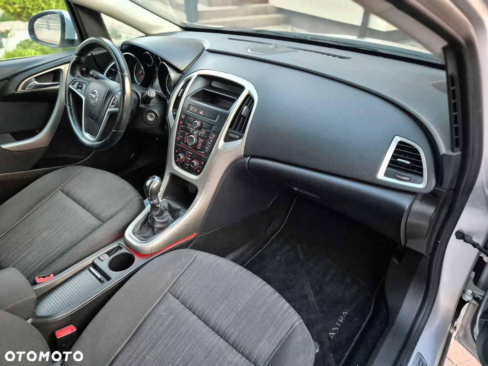 Opel Astra 1.6 111 - 17